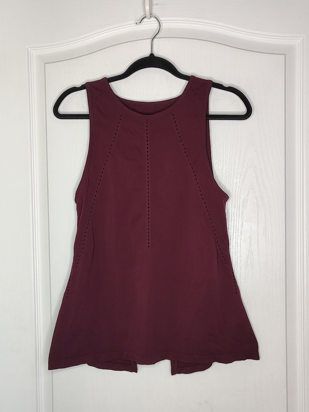 Athleta Maroon Perforated Crisscross Tank
